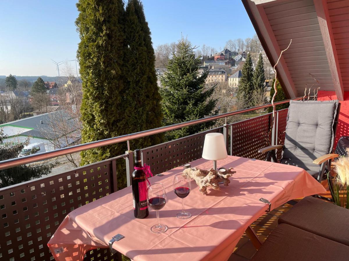Tolle Ferienwohnung Mit Loggia In Schauenstein 100Qm Bei Hof An Der Saale Frankenwald מראה חיצוני תמונה
